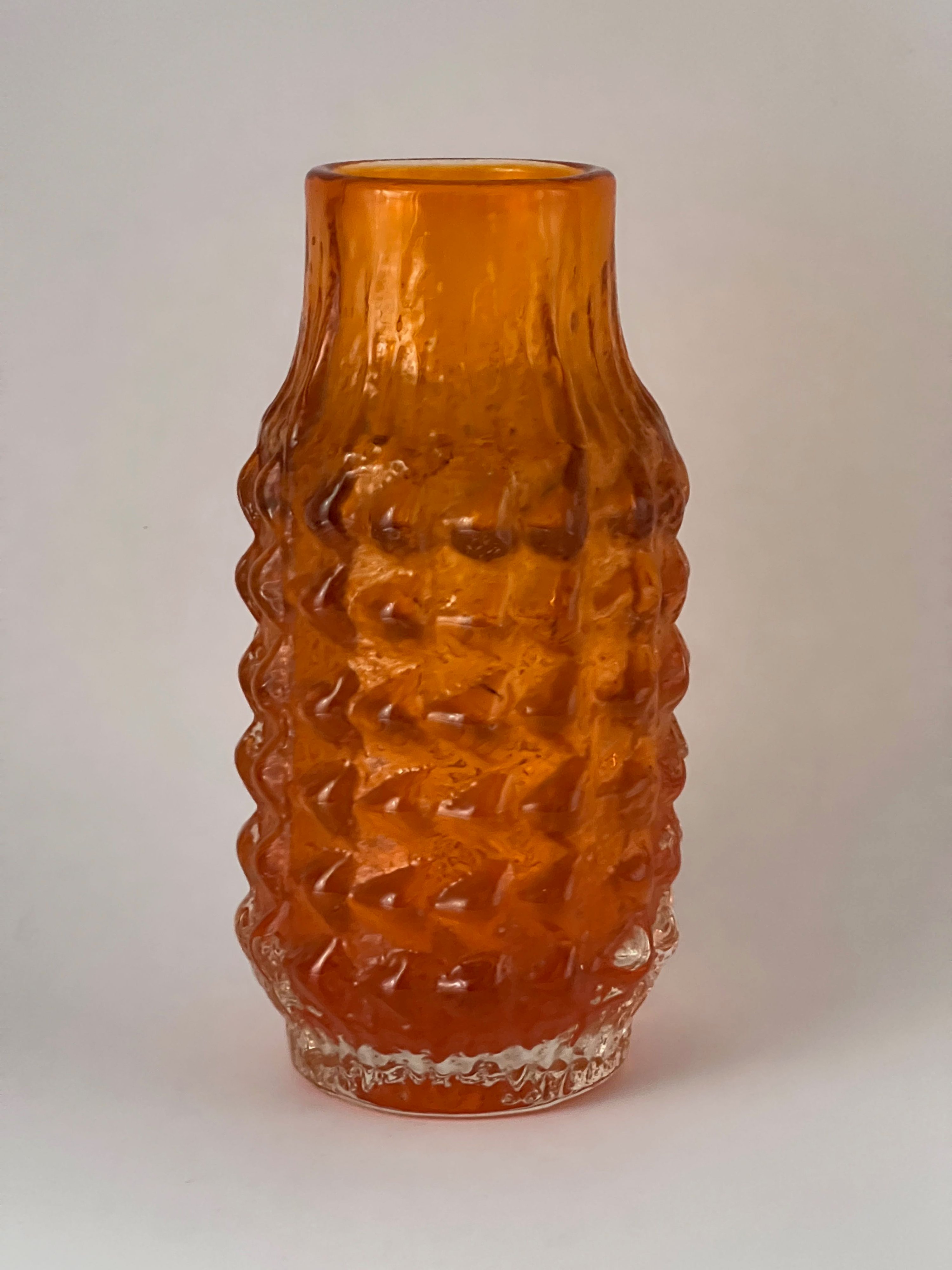 Finer things in Life - Whitefriars glass dealer